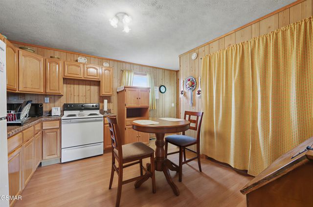 1926 Sail Way, Newport, TN 37821