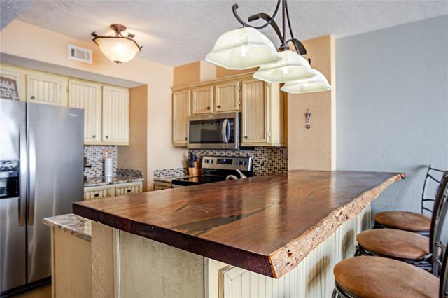 11945 Termini San Luis Pass Road 202, Galveston, TX 77554