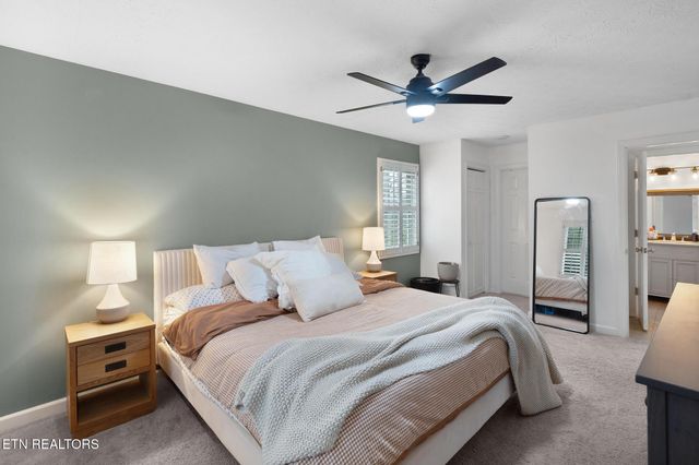 805 Tree Trunk Rd, Knoxville, TN 37934