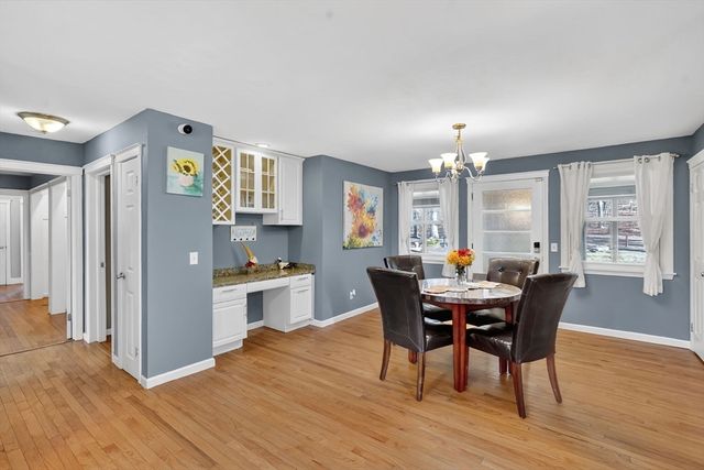 20 Old Orchard Rd, Wilbraham, MA 01095