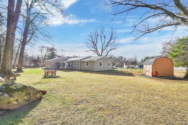 20 Old Orchard Rd, Wilbraham, MA 01095