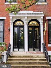 1828 GREEN ST #1R, Philadelphia, PA 19130