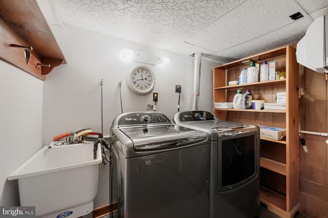 407 FRANKLIN AVE, Essex, MD 21221