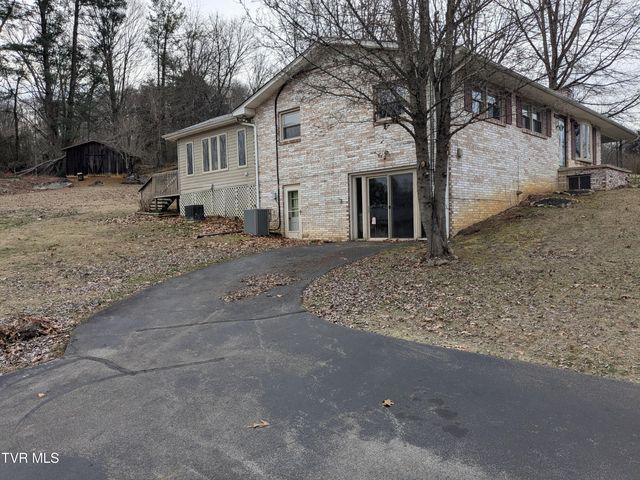 5653 Apache Drive, Kingsport, TN 37664