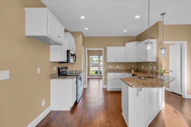 3018 Firerock Dr, Murfreesboro, TN 37128