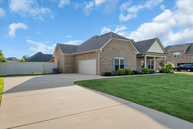 3018 Firerock Dr, Murfreesboro, TN 37128