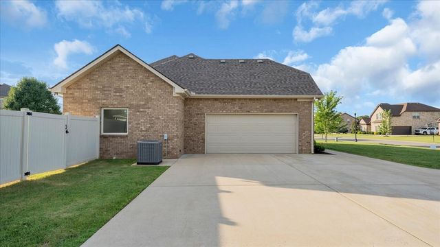 3018 Firerock Dr, Murfreesboro, TN 37128
