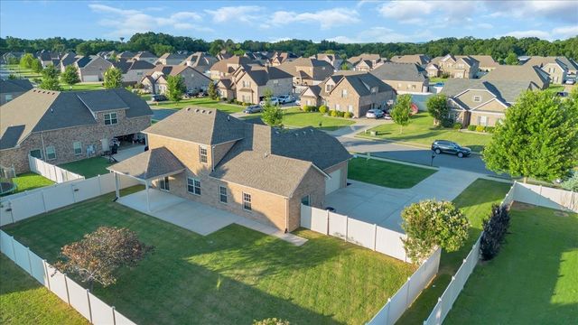 3018 Firerock Dr, Murfreesboro, TN 37128