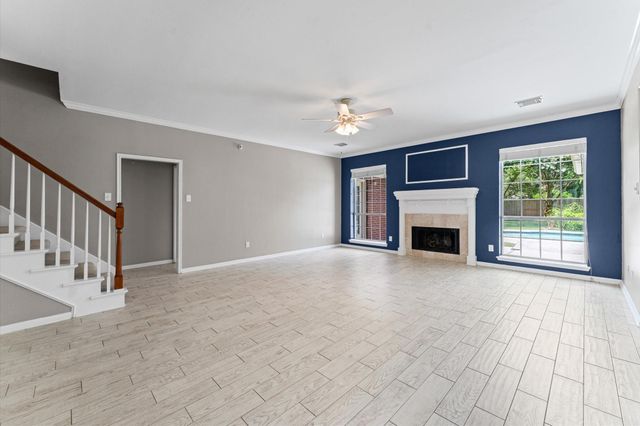 3010 Peekskill Court, Pearland, TX 77584