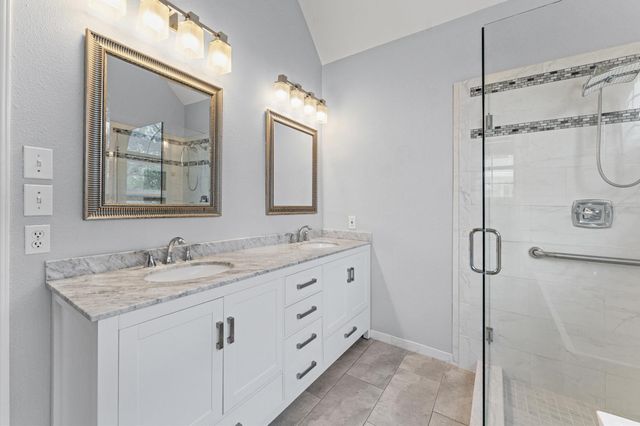 3010 Peekskill Court, Pearland, TX 77584