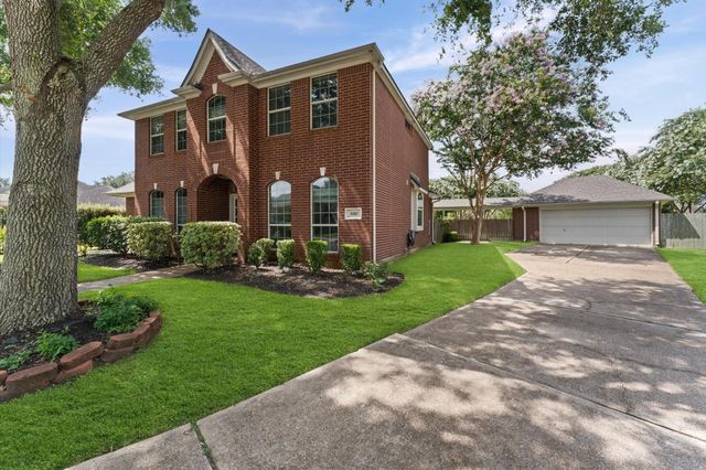 3010 Peekskill Court, Pearland, TX 77584