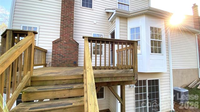 127 Meadow Pond Lane, Mooresville, NC 28117