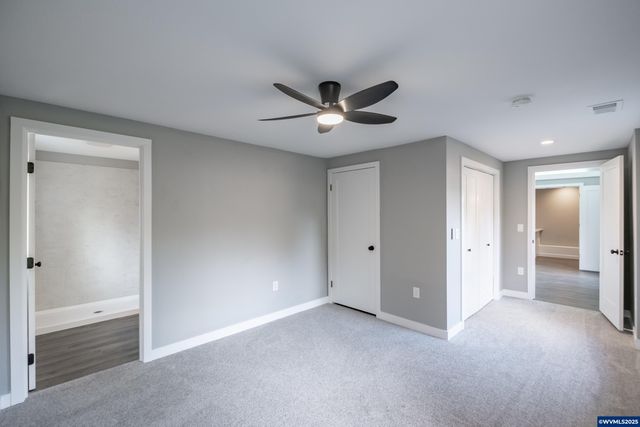 995 Fairview Av SE, Salem, OR 97302