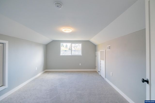 995 Fairview Av SE, Salem, OR 97302