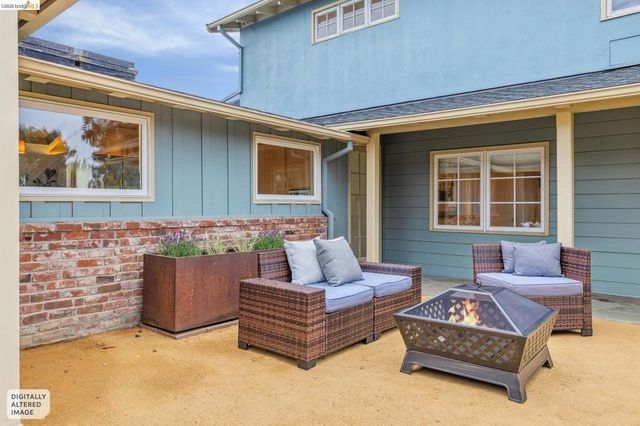 36 Kensington Ct, Kensington, CA 94707