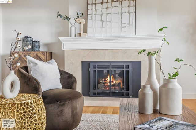 36 Kensington Ct, Kensington, CA 94707