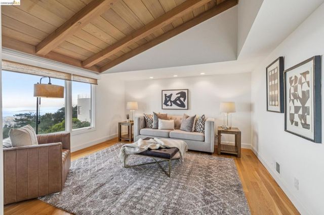 36 Kensington Ct, Kensington, CA 94707