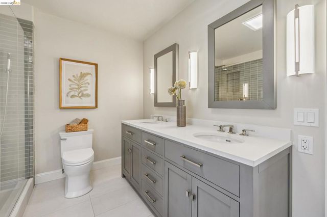 36 Kensington Ct, Kensington, CA 94707