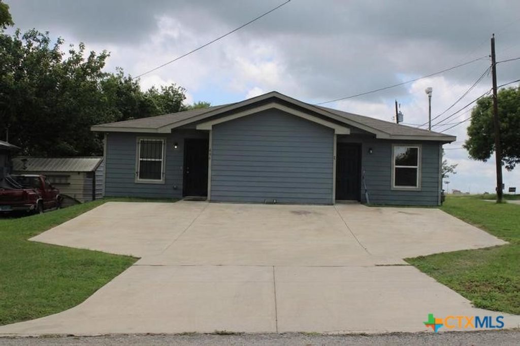 904 E Garfield Avenue, Temple, TX 76501