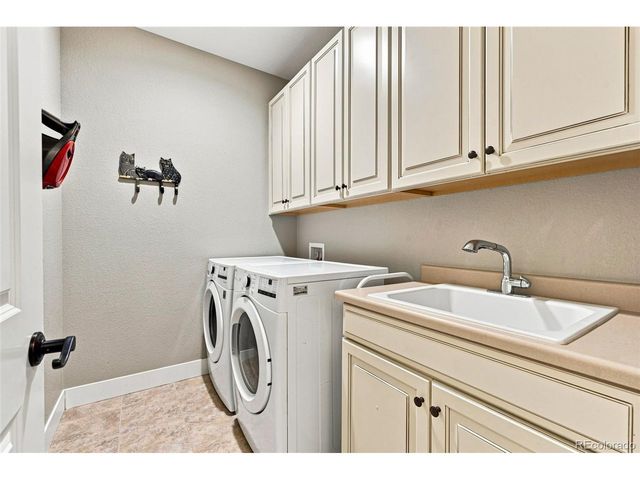 15784 Burrowing Owl Ct, Morrison, CO 80465