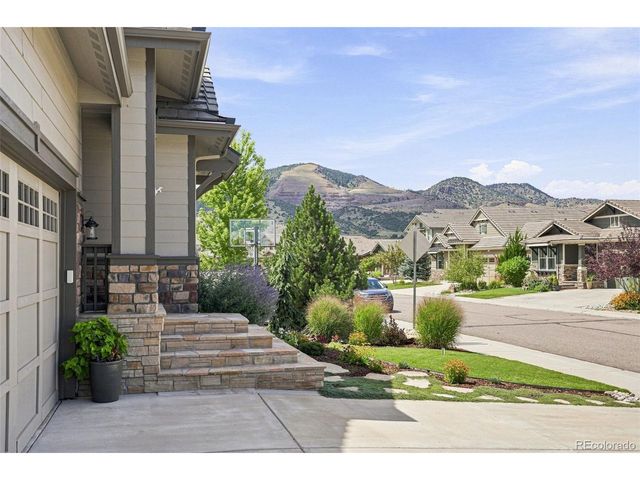 15784 Burrowing Owl Ct, Morrison, CO 80465