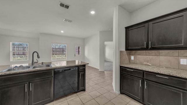 6948 Freeboard Way, Fort Worth, TX 76179