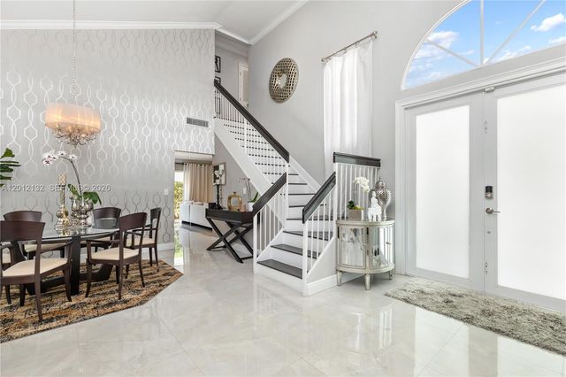 6414 SW 114th Pl, Miami, FL 33173