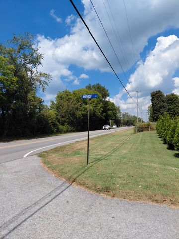 5 Rivercrest, Castalian Springs, TN 37031