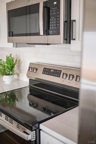 536 Leesville Road 202, Lynchburg, VA 24502