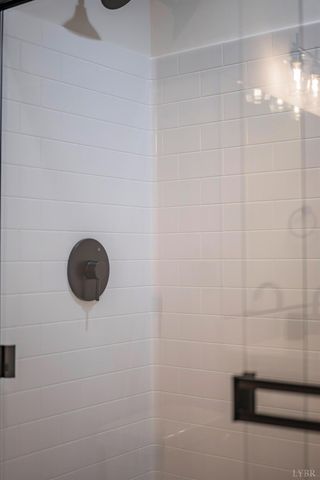 536 Leesville Road 202, Lynchburg, VA 24502