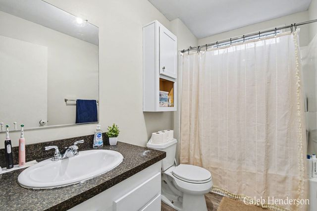 1131 Glasgow Avenue, Leighton Twp, MI 49348