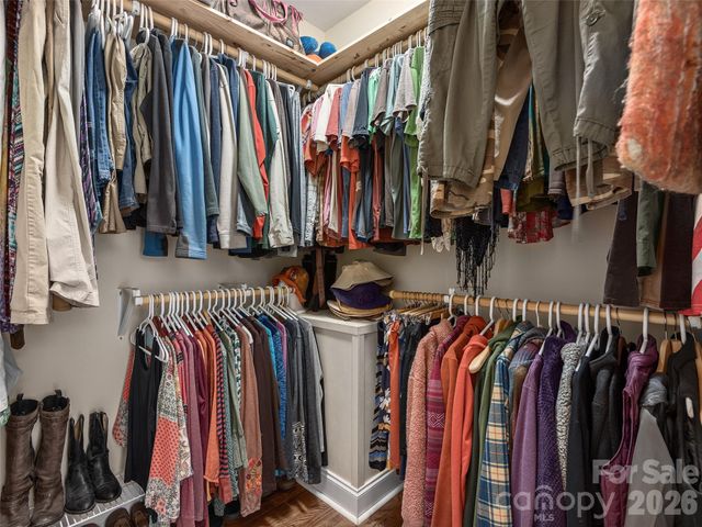 37 Crimson Lane, Hendersonville, NC 28792
