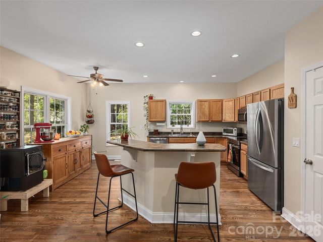 37 Crimson Lane, Hendersonville, NC 28792