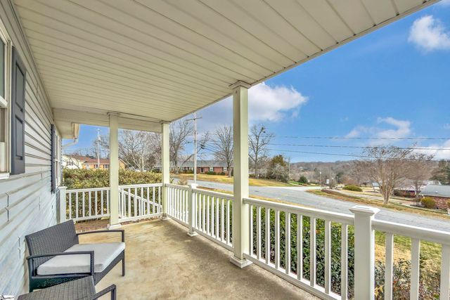 202 Kenilworth Drive, Greenville, SC 29615