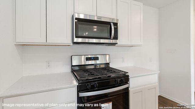 5919 Cinnabar Corner, San Antonio, TX 78222