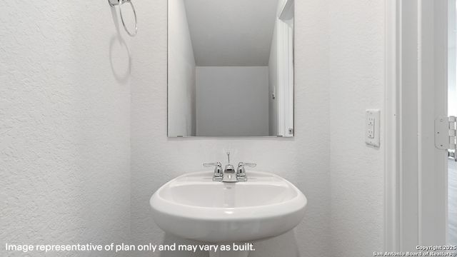 5919 Cinnabar Corner, San Antonio, TX 78222