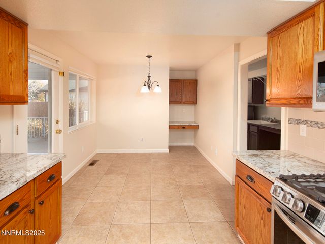 25 Nives Court, Sparks, NV 89441