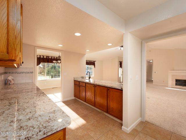 25 Nives Court, Sparks, NV 89441