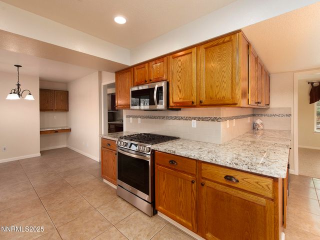 25 Nives Court, Sparks, NV 89441