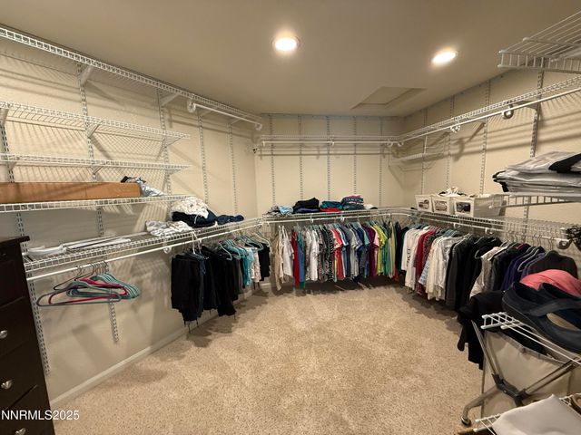 25 Nives Court, Sparks, NV 89441