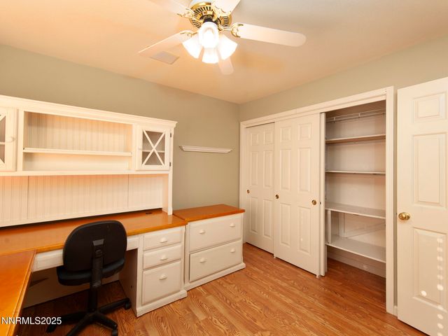 25 Nives Court, Sparks, NV 89441