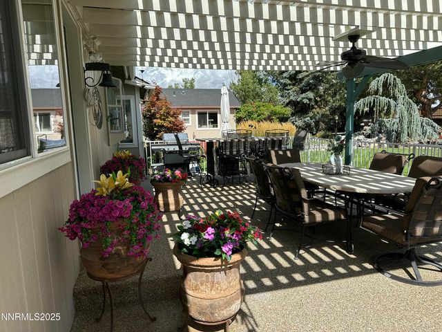 25 Nives Court, Sparks, NV 89441