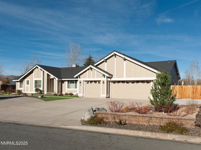 25 Nives Court, Sparks, NV 89441