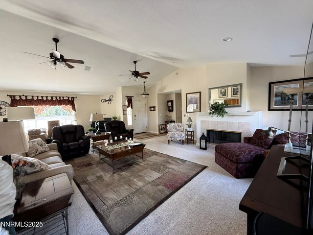 25 Nives Court, Sparks, NV 89441