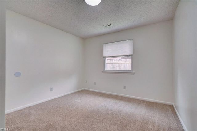 1801 Colleen CT, Virginia Beach, VA 23464