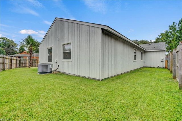 1801 Colleen CT, Virginia Beach, VA 23464