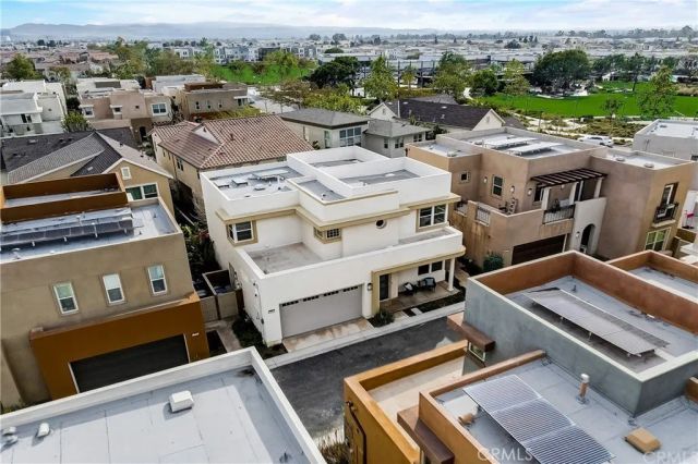 111 Newall, Irvine, CA 92618