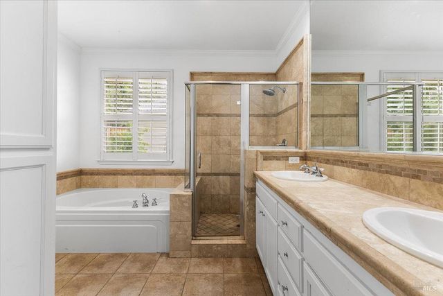 103 Paul Wittke Dr, Healdsburg, CA 95448