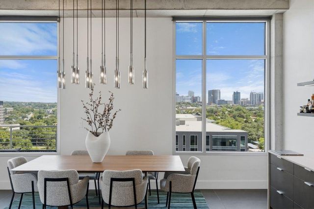 800 W 5th ST 1004, Austin, TX 78703