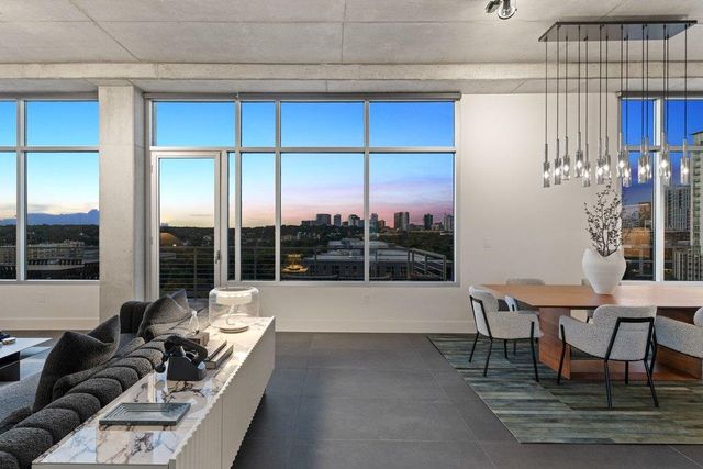 800 W 5th ST 1004, Austin, TX 78703
